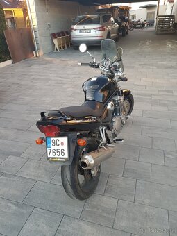 suzuki bandit GSF600 - 5