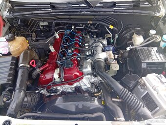 Prodám díly do Ssangyong Rexton 2,7tdi - 5