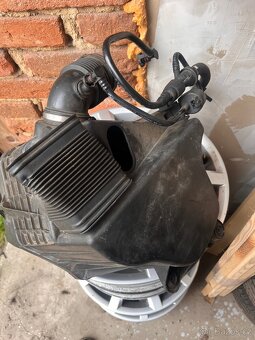 Prodám náhradní díly z BMW E87 - 5