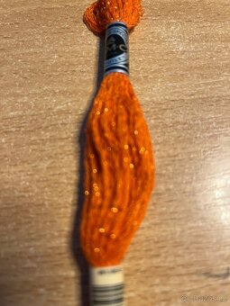 Sada vyšívací příze s leskem - 5