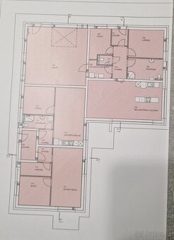 RD bungalov se 3 byty a garáží - 5
