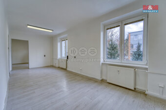 Pronájem kanceláře, 88 m², Plzeň, ul. Zikmunda Wintra - 5