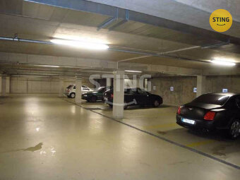 Pronájem bytu 3+kk s balkonem, 97 m2, ul. U soudu, O, 132316 - 5