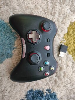 Gamepad bezdrát pro PC i mobily MSI Force GS30 - krásný stav - 5
