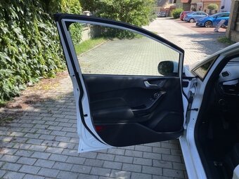 Ford Fiesta 1.5TDCi 63kw Bussines navi klima - 5