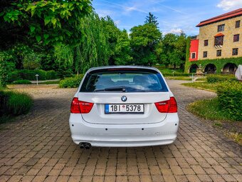 BMW E91 330d Xdrive Facelift 2011 - 5