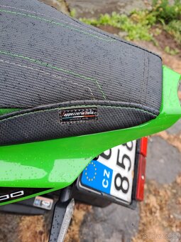 Kawasaki Ninja ZX10R - 5