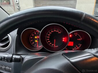 Mazda 3 r. 2004, 2.0 - 5