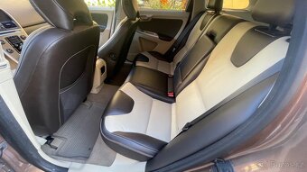 Volvo XC60 D3 2.4 D 120 kW AWD Automat - 5