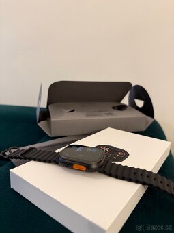 Chytré hodinky Apple Watch Ultra 2 GPS černy - 5