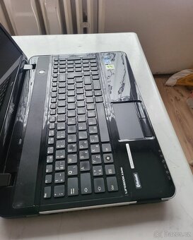 Fujitsu Lifebook AH531 i3 - 5