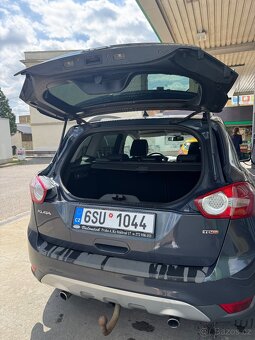 Ford kuga 2011 - 5