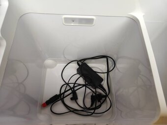 Prodám mobilní kompresorou autochladničku SENCOR - 5