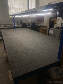 PRACOVNÍ STŮL s LED osvětlením - OSOBNÍ ODBĚR nebo dle domlu - 5