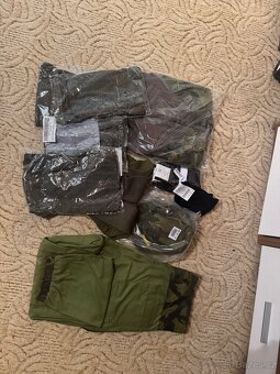 Vojenské oblečení - 5