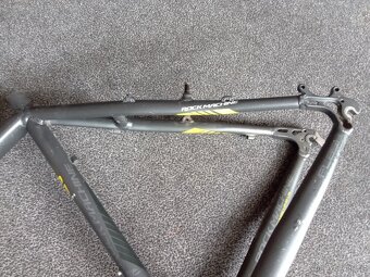 Rám Rock Machine Al - 5