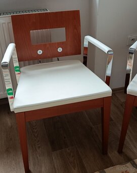 Značková židle - 5