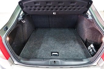 Škoda Octavia 1.6 MPI, 75 kW, 1. MAJITEL, BOHATÁ VÝBAVA,TOP - 5