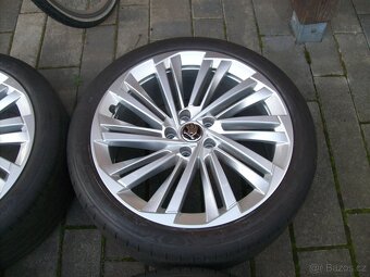 alu kola Superb III Passat B8 letní GY F1 235.40.19 95% - 5