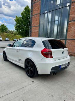 BMW 118i 105 KW AC SCHNITZER XENONY TOP STAV - 5