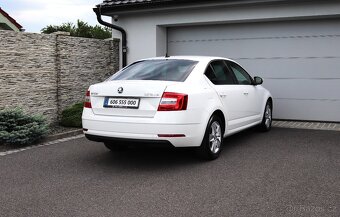 ŠKODA OCTAVIA 3 - AUTA na splátky BEZ příjmů a registrů - 5