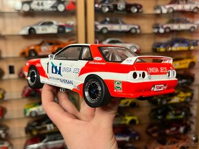 Nissan Skyline GT-R 1:18 Autoart - 5