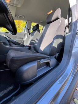 VW PASSAT B6, 1.6FSI, Sedan, PDC, Manuál - 5