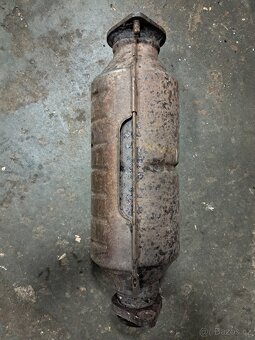 LADA NIVA 1,7i 4x4 1995 KATALYZÁTOR - 5