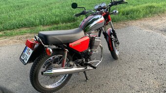Jawa Travel250 Californian - 5