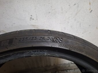 Letní pneu dvourozměr, 2x235/35/20 a 2x265/35/20 Michelin - 5