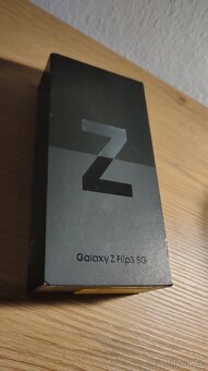Samsung Galaxy Z Flip 3 5G - 5