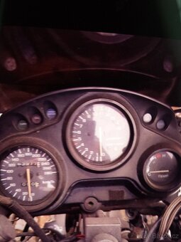 Honda cbr 600f - 5