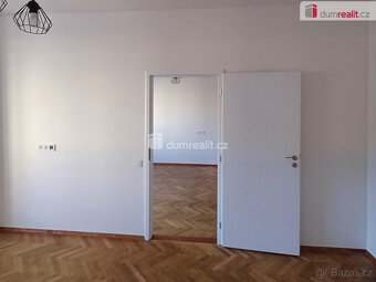 Pronájem 2+1 71m2 P5 Smíchov Plzeňská po rekonstrukci - 5
