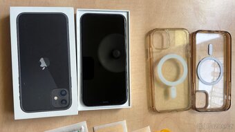 iPhone 11 64gb výborný stav - 5