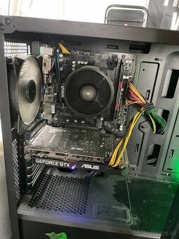 Prodám 4 roky starý PC za skvělou cenu. - 5