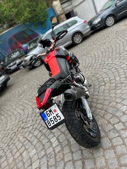 Aprilia Tuareg 660 - 5