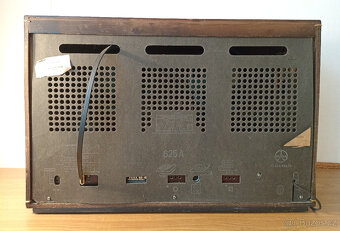 Staré retro rádio Tesla Hymnus 625A-2 - 5
