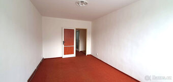 Pronájem bytu 2+1 na ul. Evžena Rošického - 5