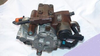 Range Rover Sport / L320 / 2.7 TDV6 na NÁHRADNÍ díly - 5