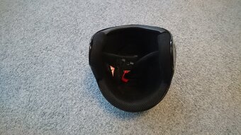 Lyžařská helma černá - 5