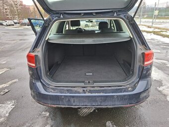 Volkswagen Passat - 5