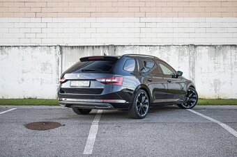 Škoda Superb Combi 2.0 TDI Sportline DSG - 5