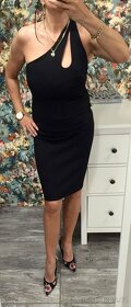 Luxusni Zara černé sexy šaty / prsa 2x 46-53 / nové 44,90eur - 5