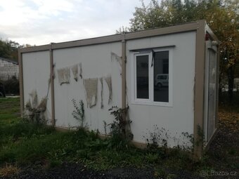 Vybavený obytný kontejner se sanitou a kuchyňkou - 5