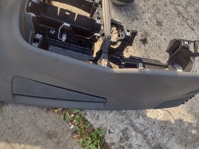 Airbagova sada s palubní deskou Audi A4 b8,a5 - 5