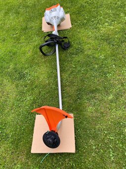 Křovinořez Stihl FS40 - jako nový - 5