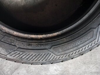 Pneu 215/60/16"C",dva kusy 1200kc - 5