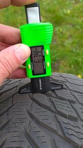 225/40/19 225/40 r19 - 5