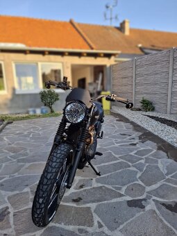 Triumph Street Scrambler 900 - 5