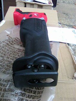 Milwaukee M18 2621-20 M18BSX-0 aku šavlová pila ocaska - 5